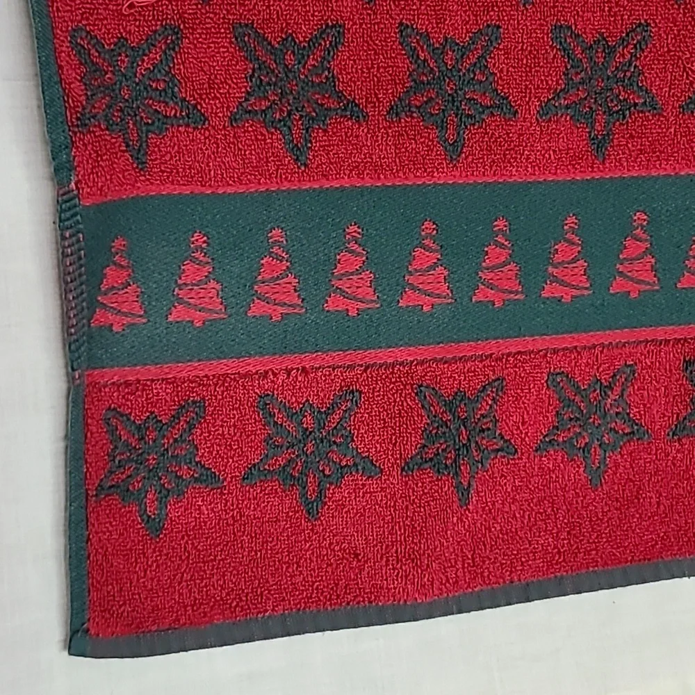 Vintage Leshner Renaissance 100% Cotton Terry Christmas Holiday Bath Towel 26x49